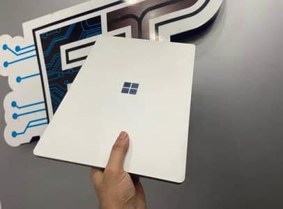 MICROSOFT  Laptop 1 i5 7th Generation 8GB 128GbSsd Fresh UK IMPORT