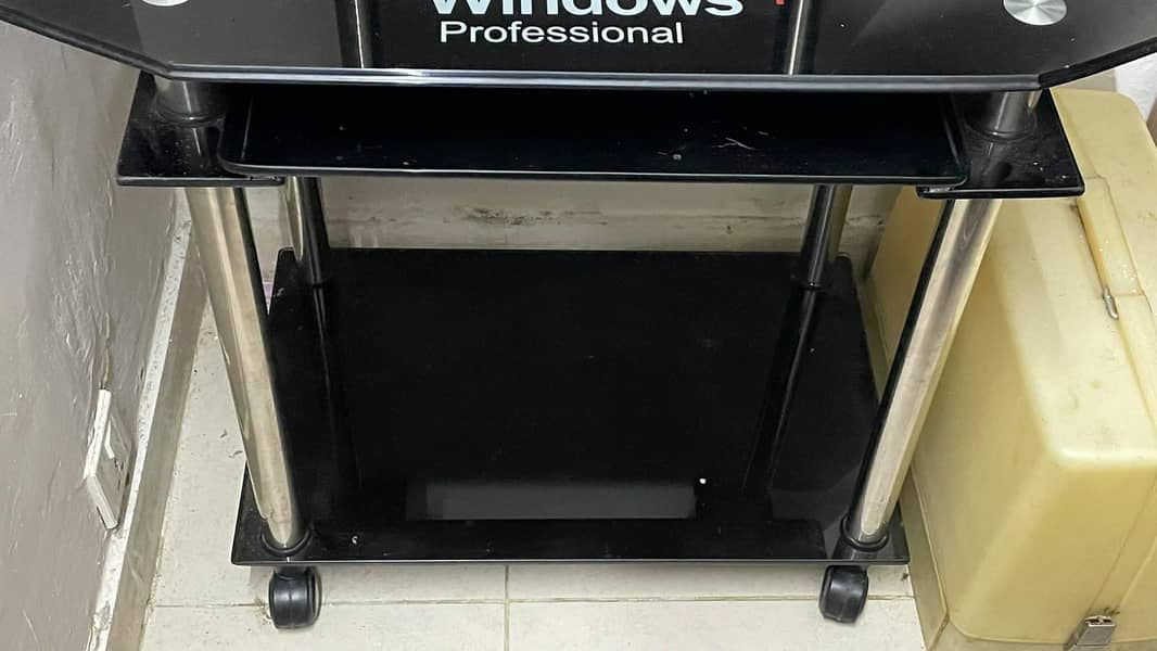 computer table 3