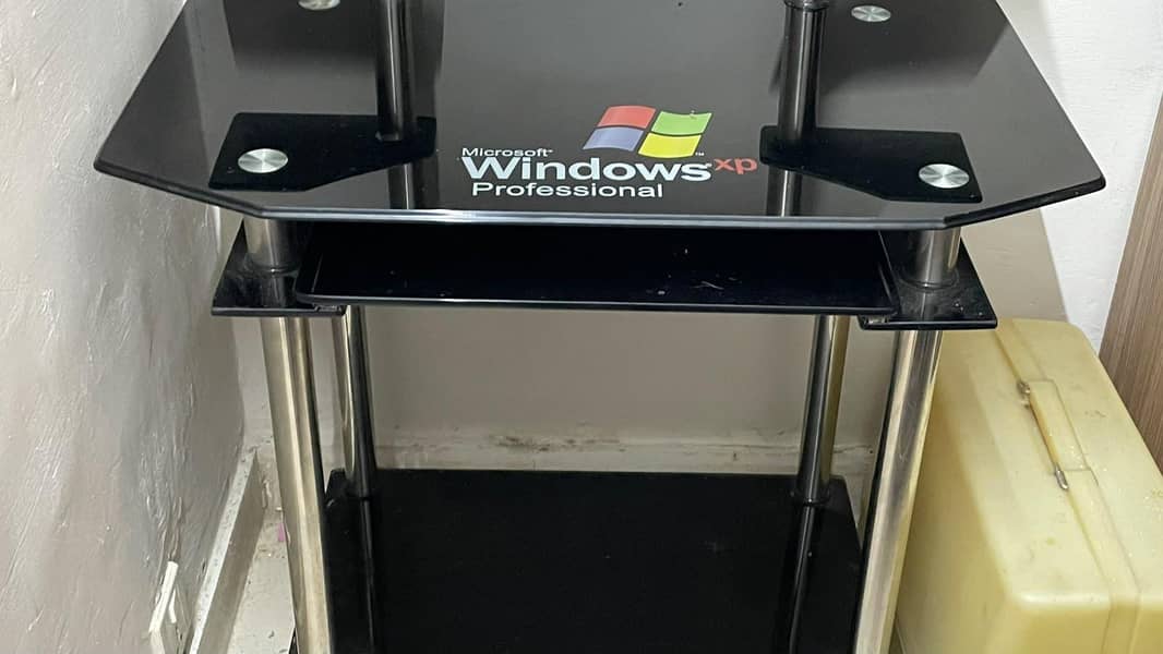 computer table 4