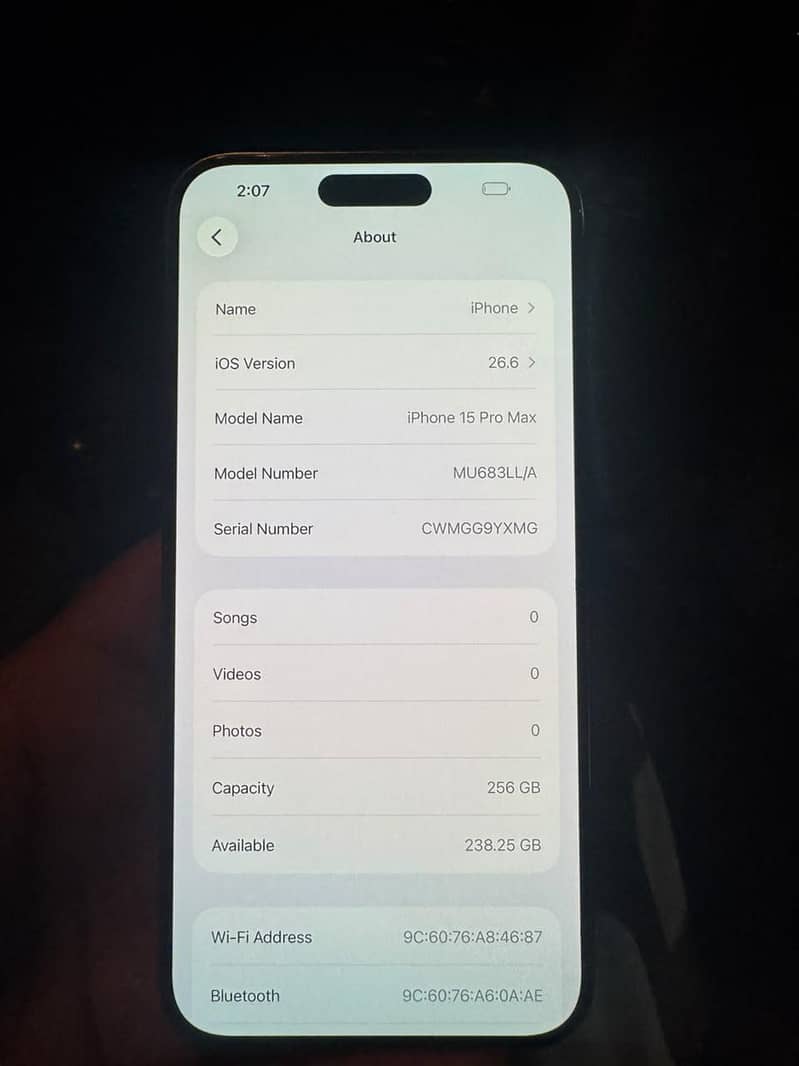 Apple iPhone 15 Pro Max 3