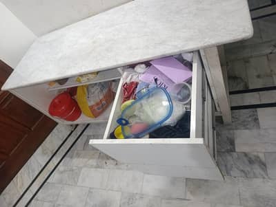 Baking table
