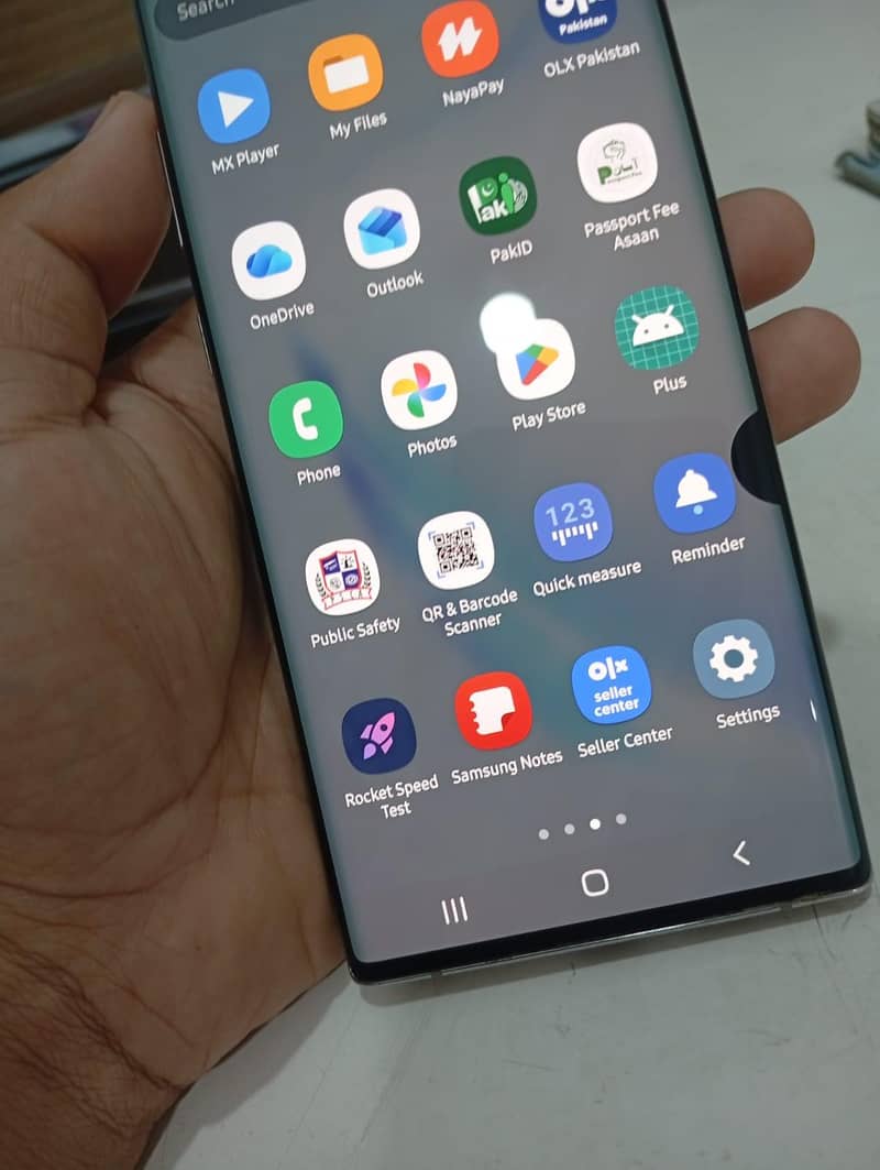Samsung Mobile Note 10 Plus 3