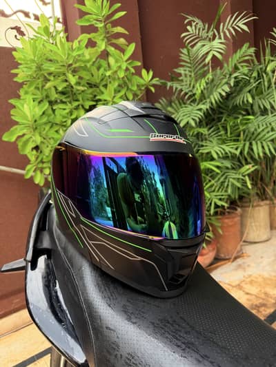SP 912 Dual visor system Just like new