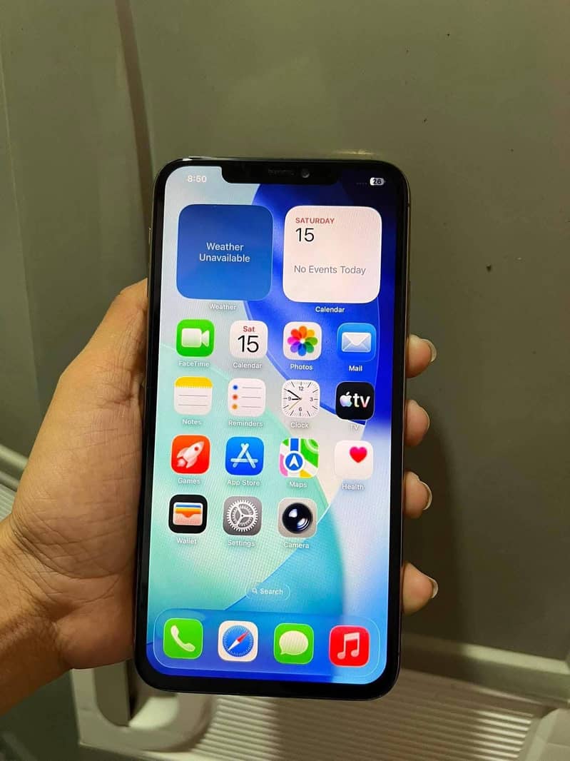 iPhone 11 Pro Max 2