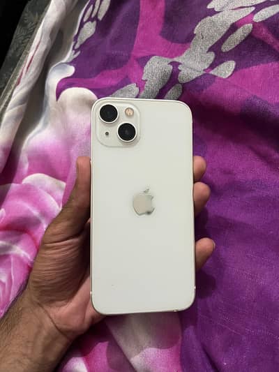 Apple iPhone 13