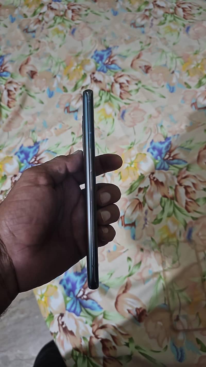 One Plus 9 Pro 4