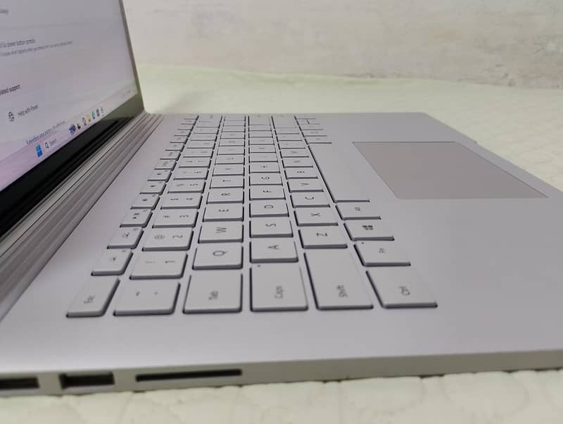 Microsoft surface book 1 1