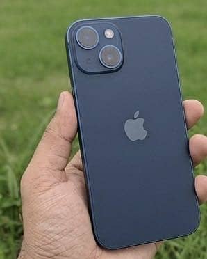 Apple iPhone 13 2