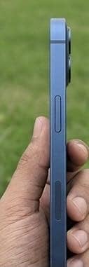 Apple iPhone 13 4