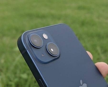 Apple iPhone 13 6