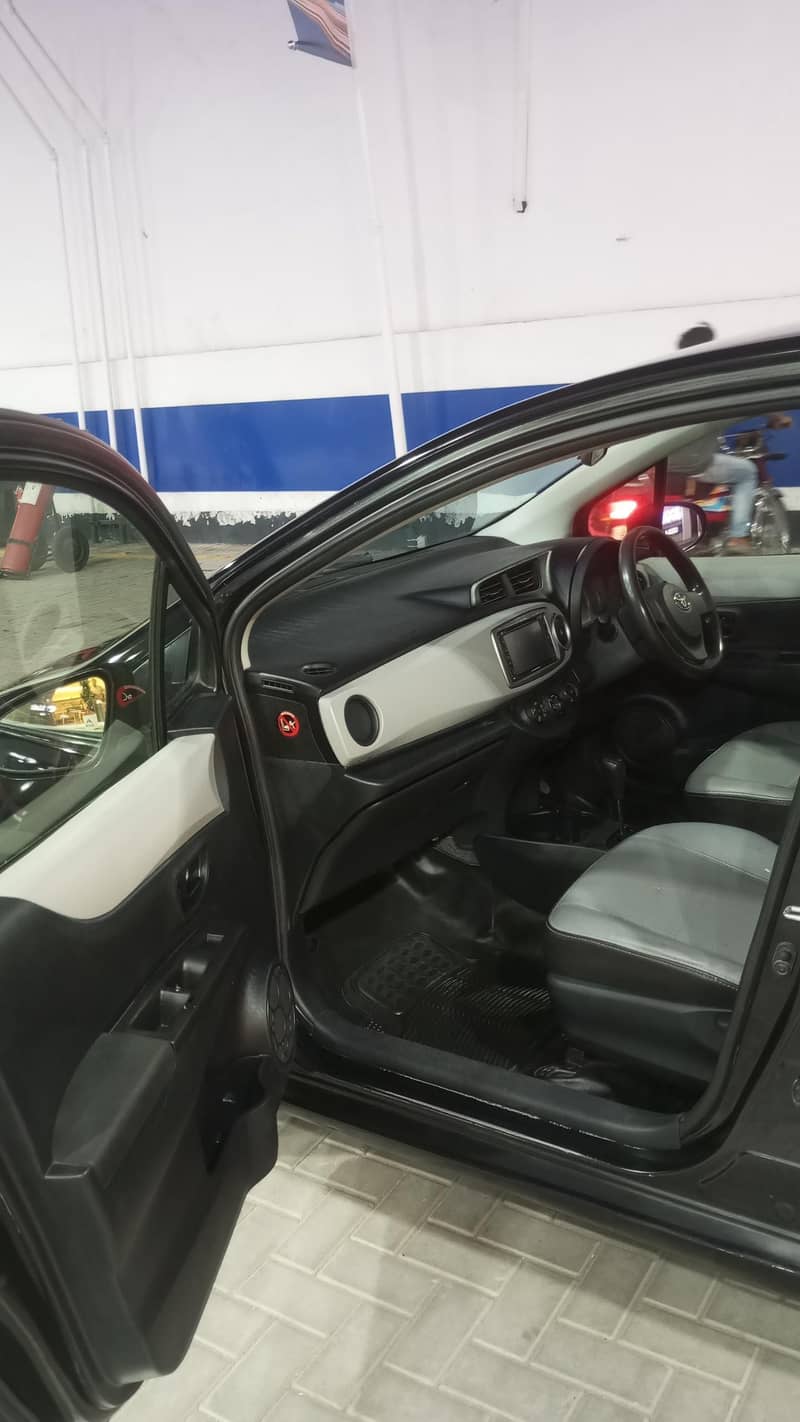 Toyota Vitz Automatic 5