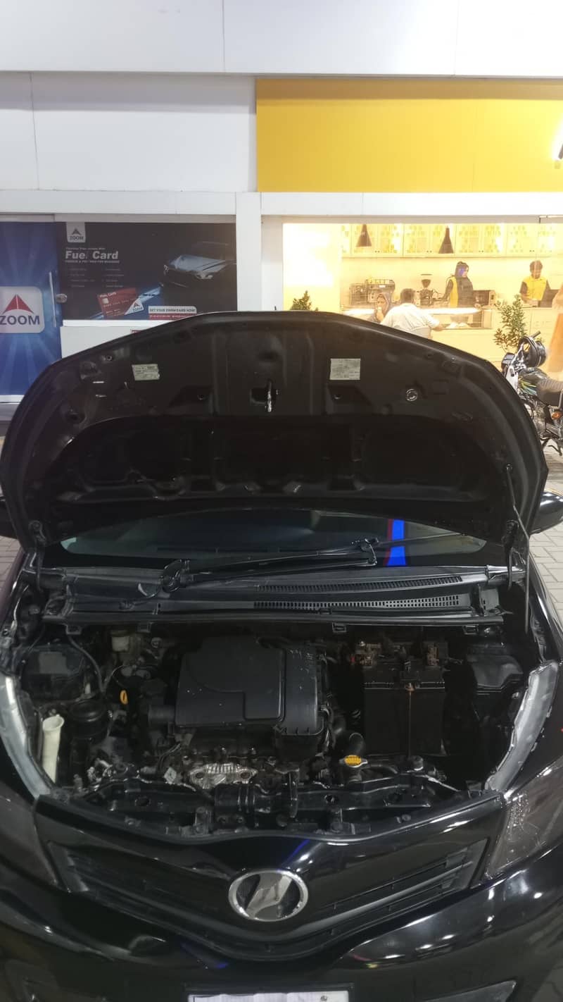 Toyota Vitz Automatic 19