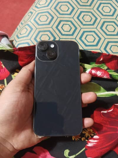Apple iPhone 15