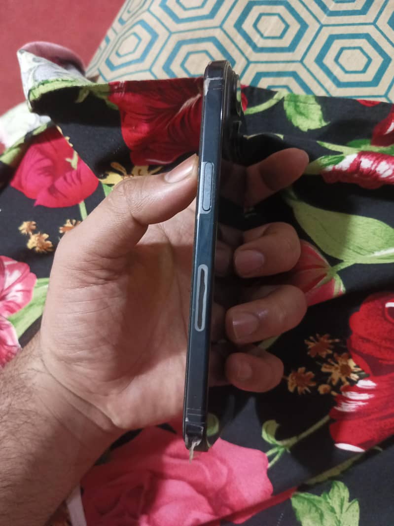 Apple iPhone 15 1