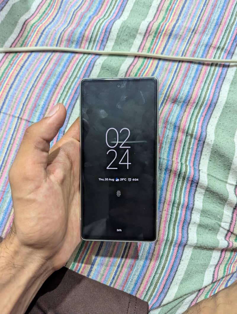 Google Pixel 7a 1
