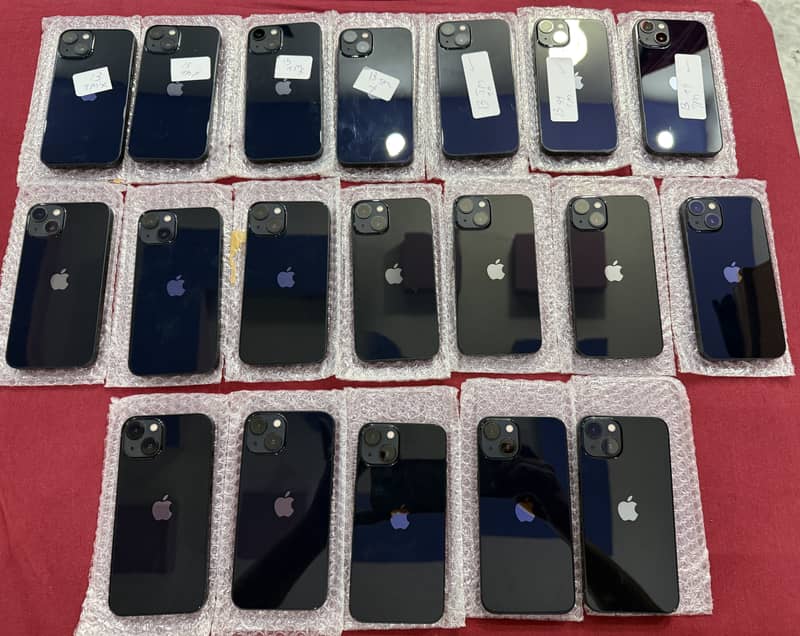 Apple iPhone 13 5