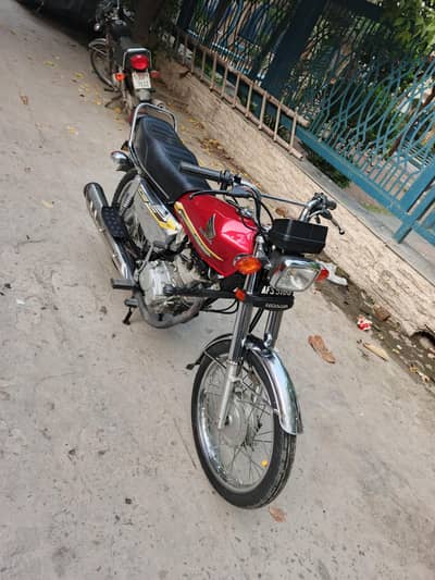 Honda cg 125 self start 2021 Model like new
