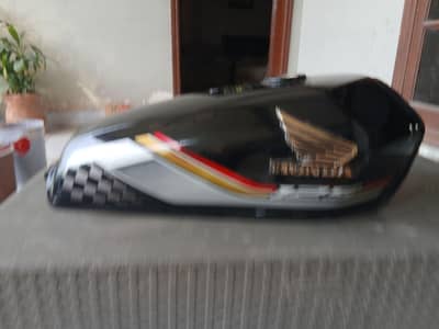 Honda CG 125 2026 Chrome Tanky & Tapay
