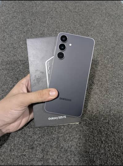 Samsung Mobile S25 FE