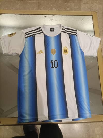 messi Argentina used shirt 10/10 condition