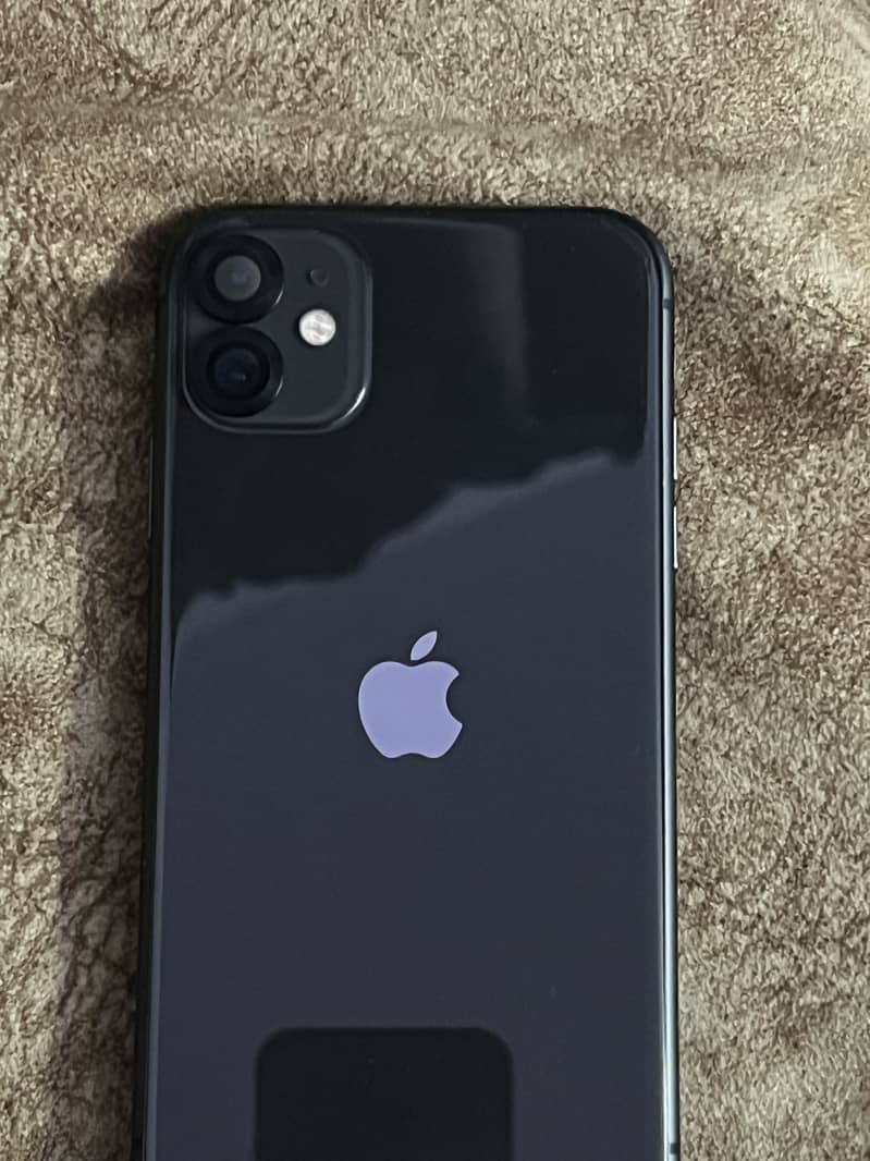 Apple iPhone 11 0