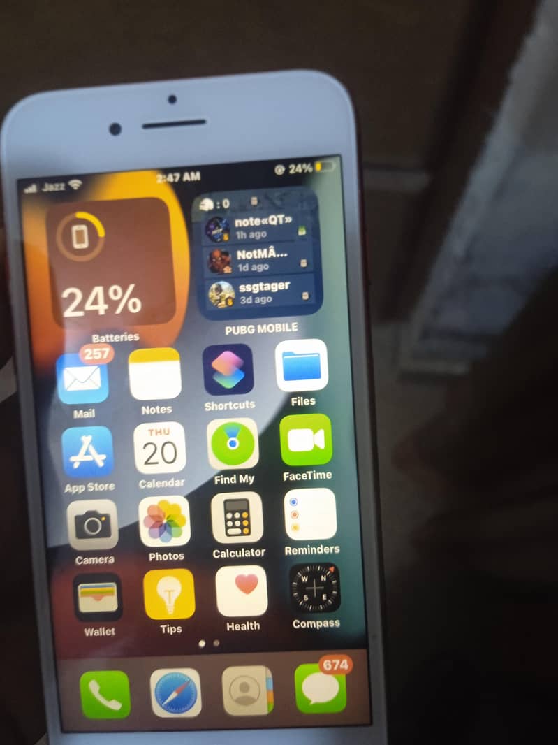 Apple iPhone 7 4