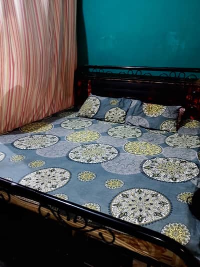 Metal Bed