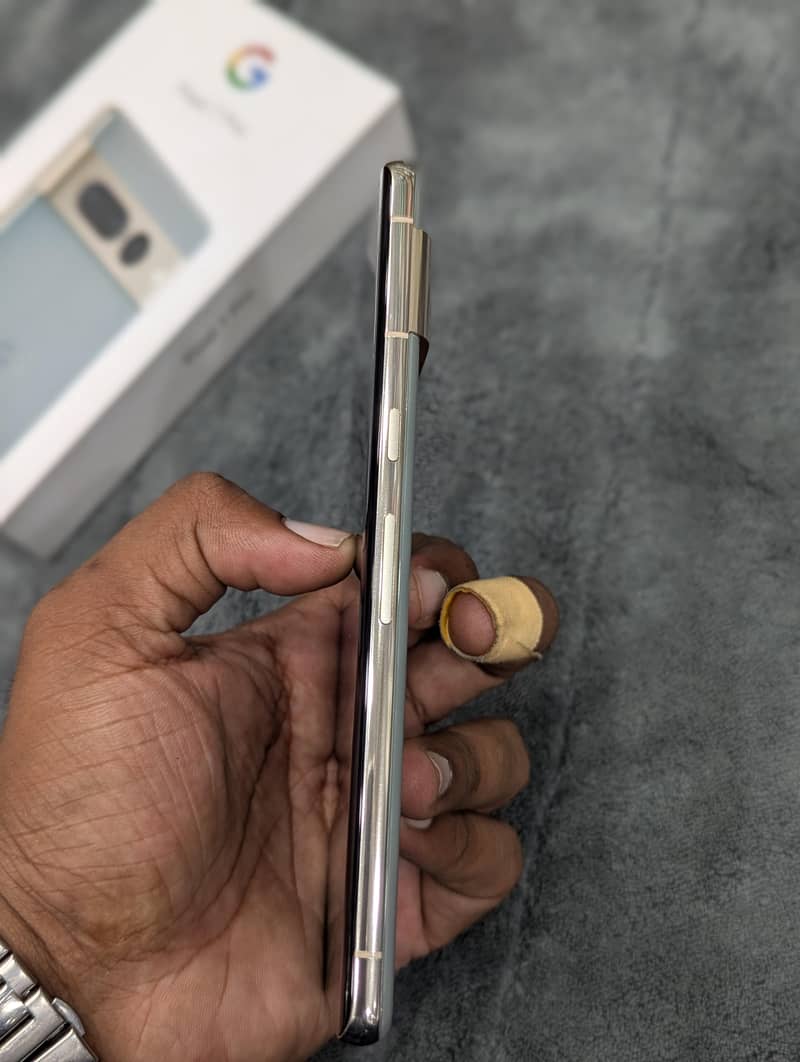 Google Pixel 7 Pro 4