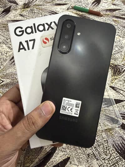 samsung A17 just 15 days use 8gb 256gb 11 month warranty left No exch