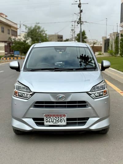Daihatsu Mira 2020