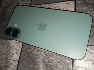 Apple iPhone 16 Plus