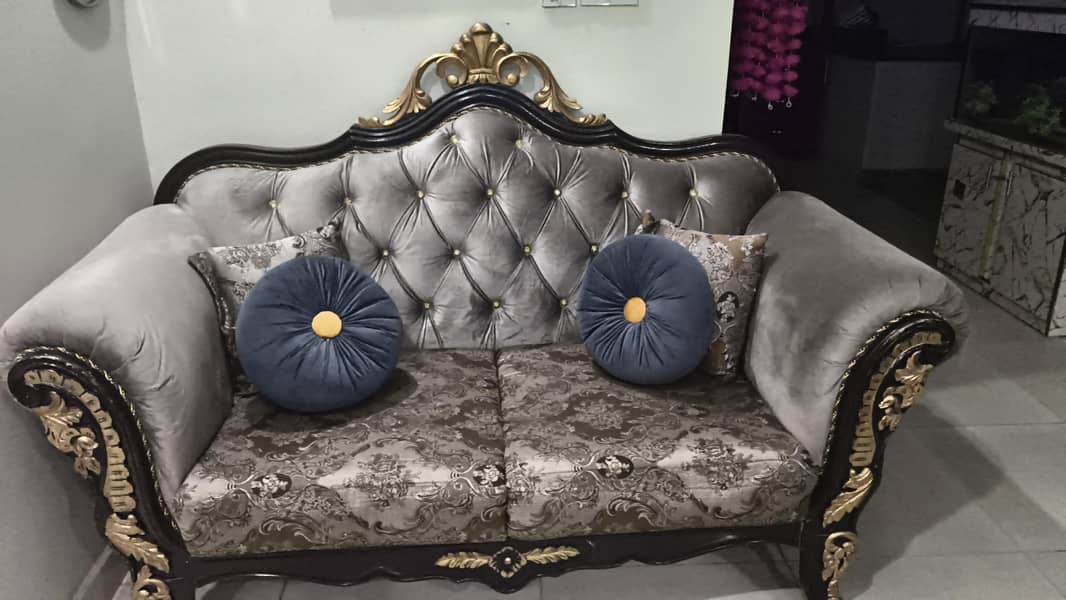 sofa set 0