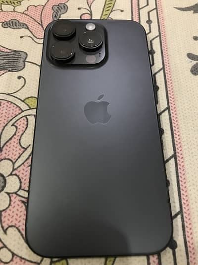 Apple iPhone 16 Pro