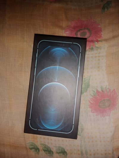 i phone box ( All pro max)