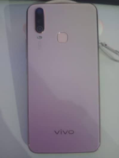 Vivo Y17