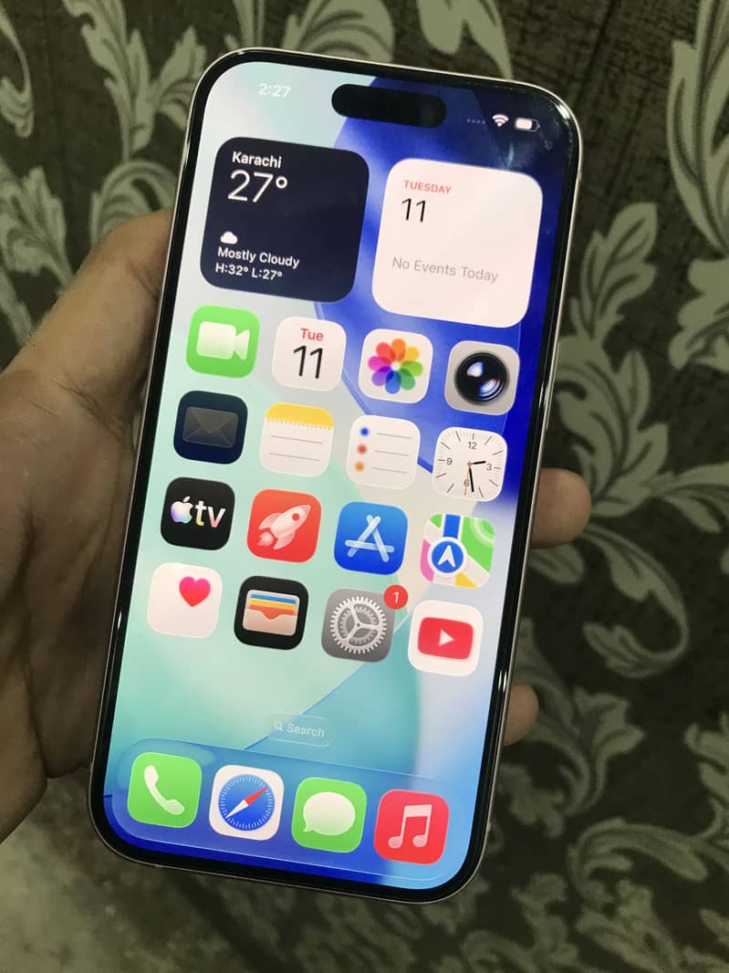 Apple iPhone 15 1