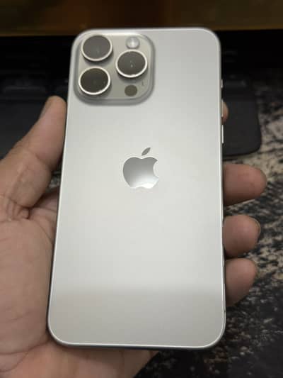 Apple iPhone 15 Pro Max