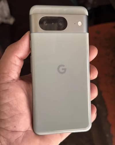 Google Pixel 8