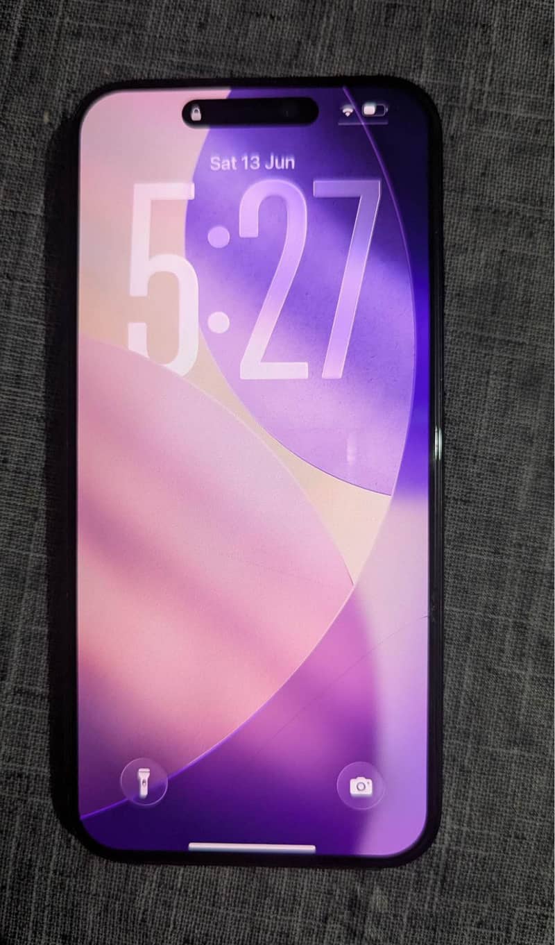 Iphone 15 pro max 4