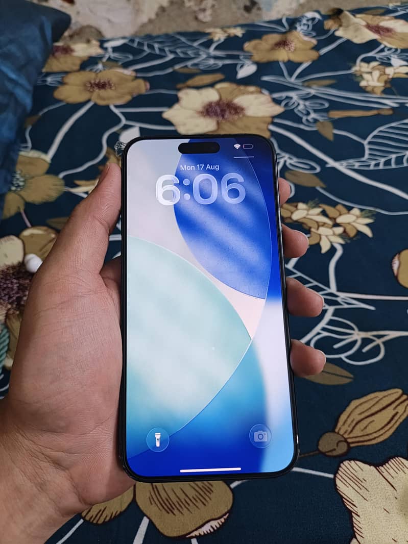 Apple iPhone 15 Pro Max 5