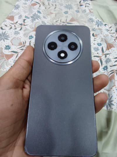 OPPO Reno 12f