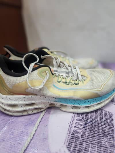 urgent Sale imported Joggers for sale in very good price and condition