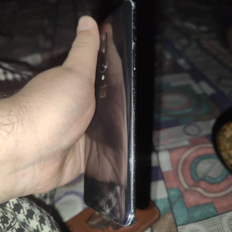 One Plus 7 Pro 3