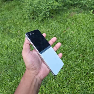 Samsung Mobile Z Flip 5