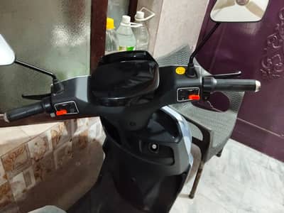 T9 metro Electric scootey Brand new