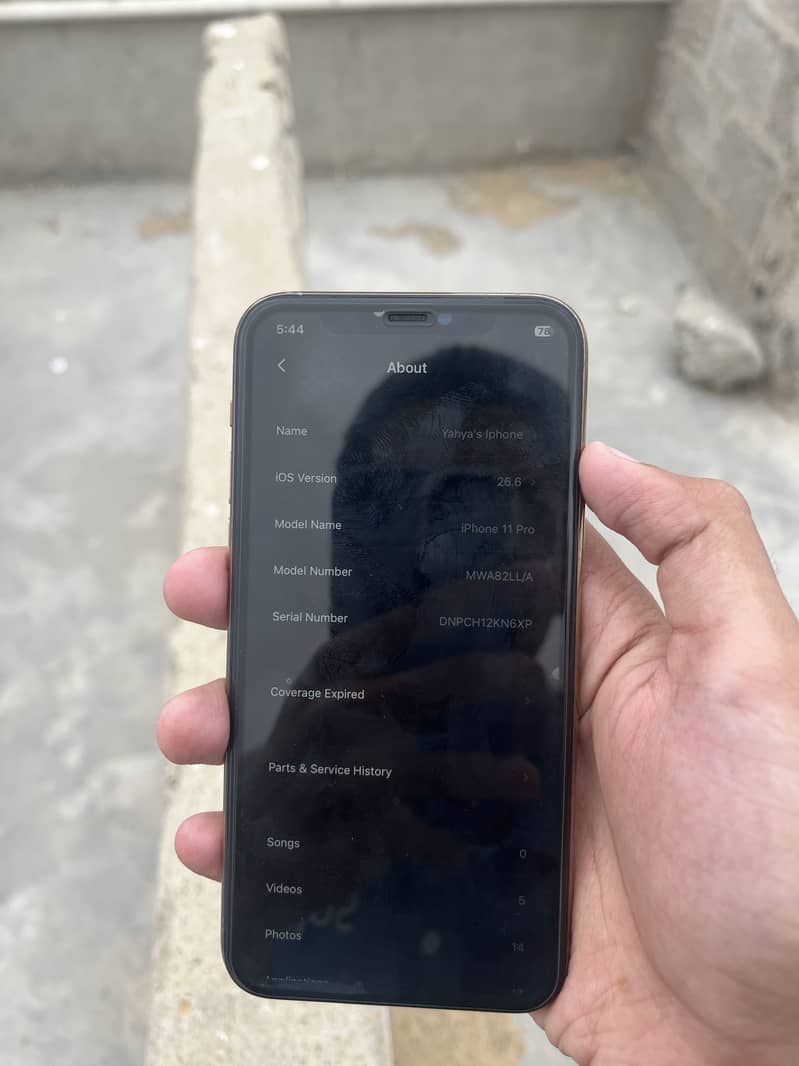Apple iPhone 11 Pro 6