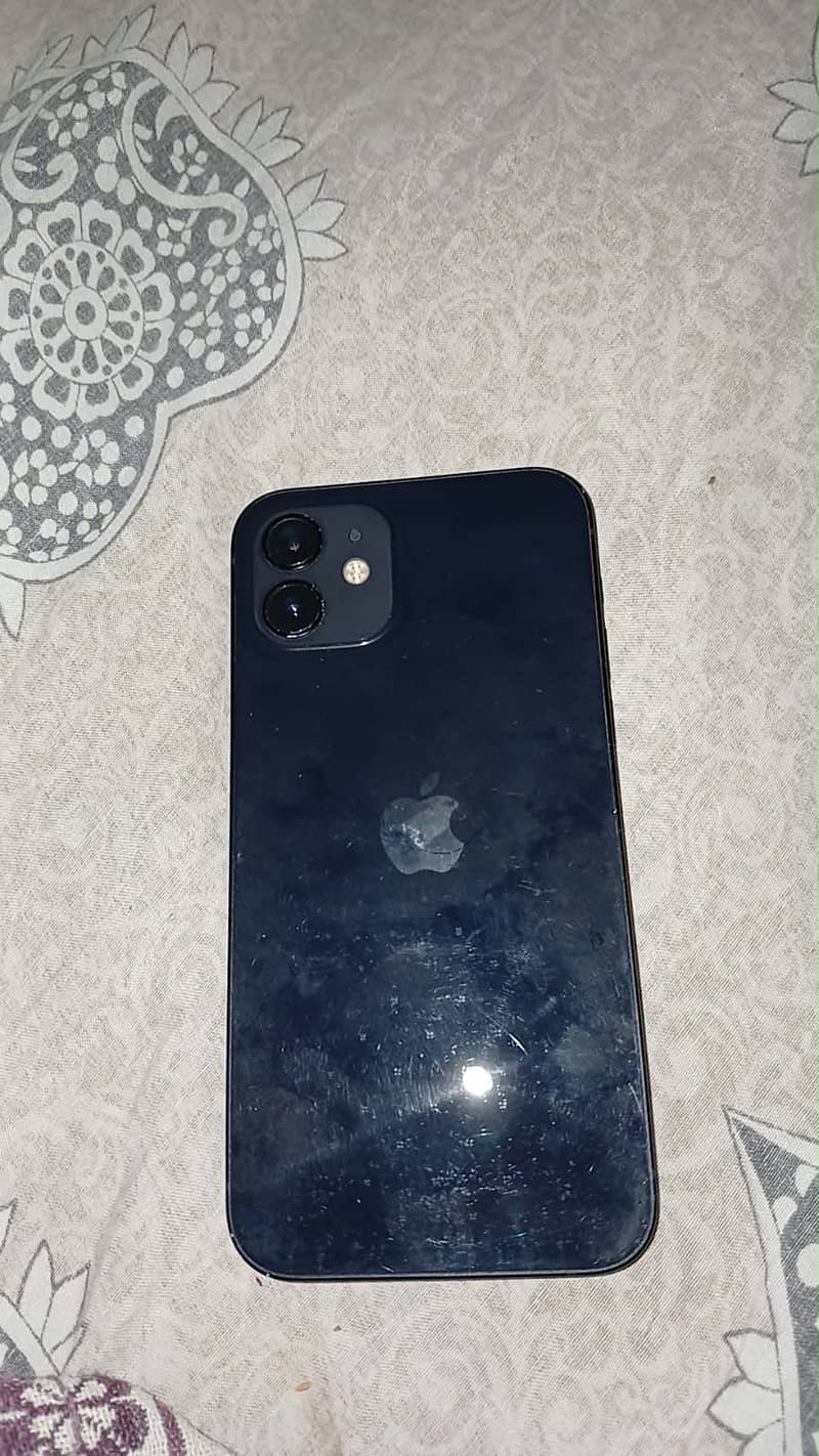 Apple iPhone 12 2