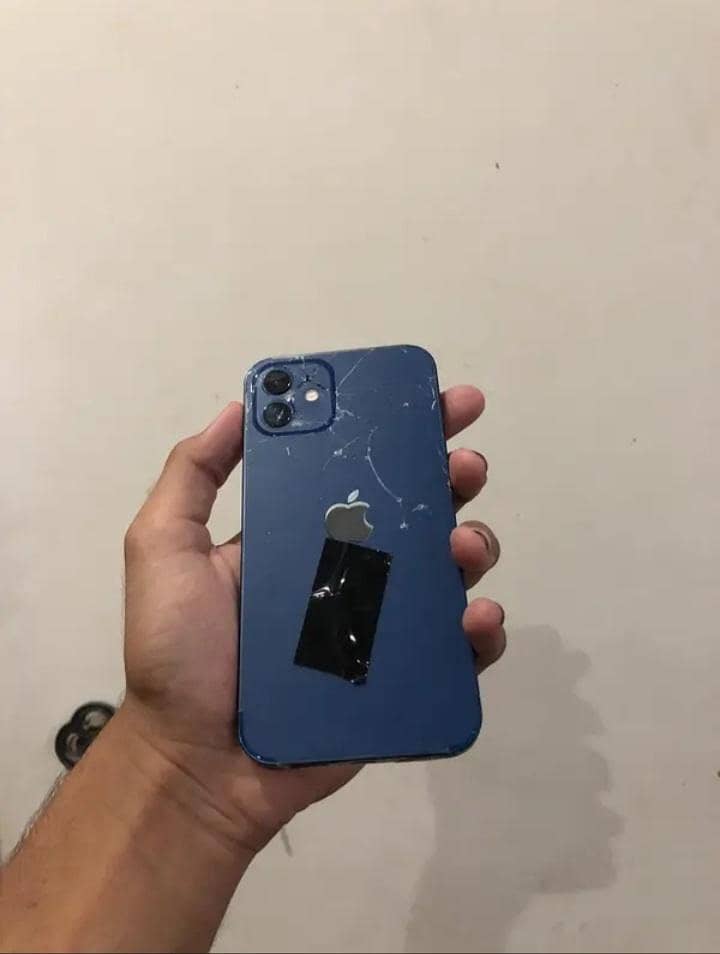 Apple iPhone 12 0