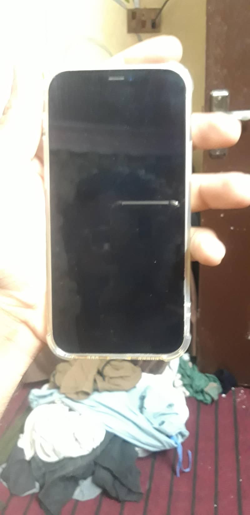 Apple iPhone 12 3