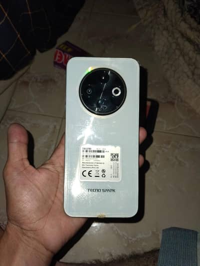 tecno spark 30c 6 128 Saman set daba pack set ha urgent sell